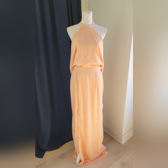 MISSGUIDED | Peach Cowl Back Maxi Dress - Picture 2 of 16